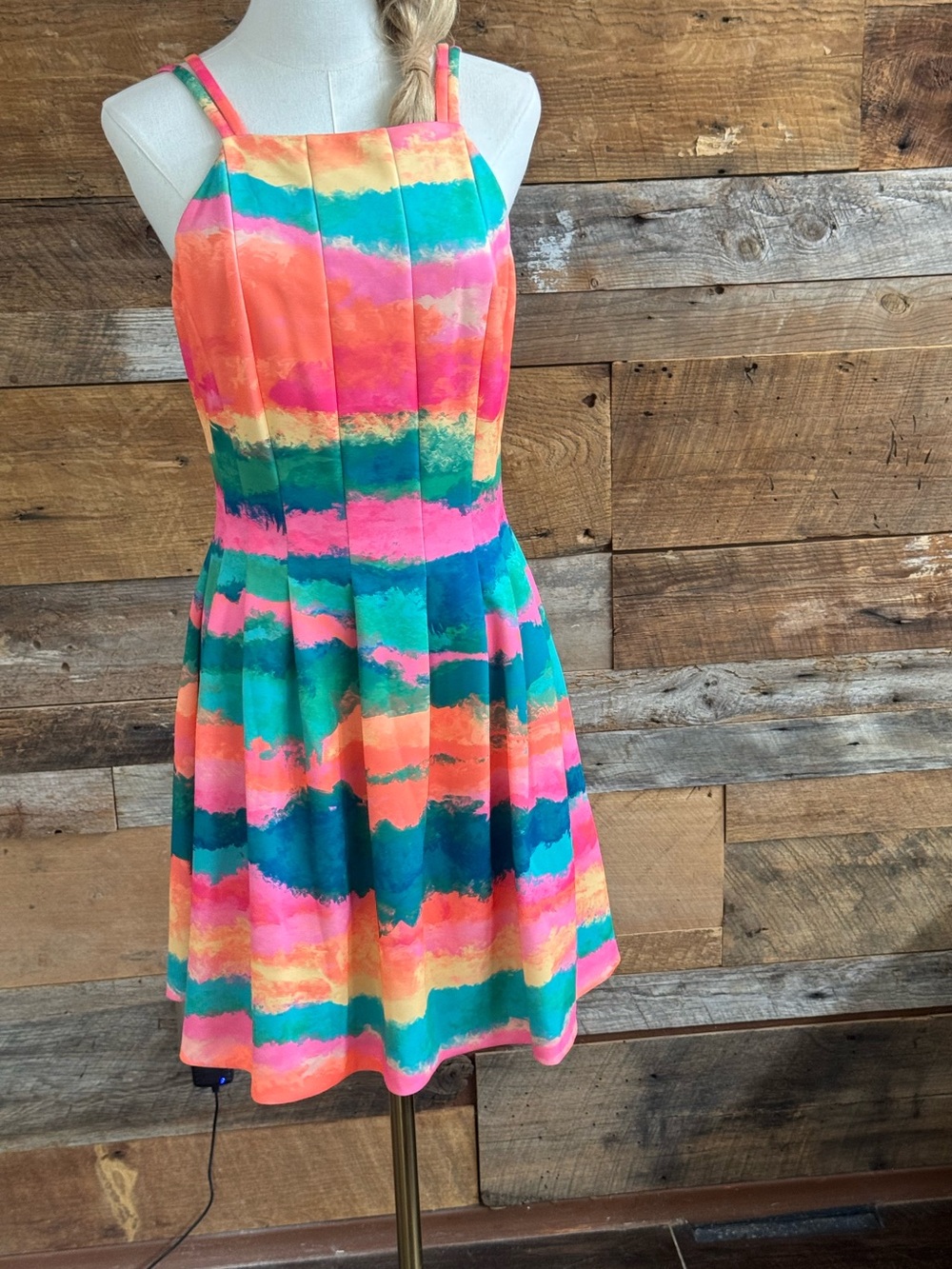 🌴✨ Vince Camuto Halter Neck Scuba Knit Fit & Flare Dress Size 8 EUC